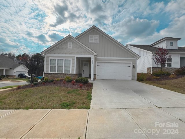 4553 Stellata Loop sold home in Magnolia Cove, Sherrills Ford, NC