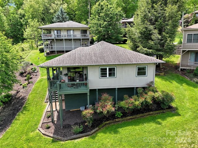 59 Winghaven Heights sold home in Hawks Crest, Waynesville, NC