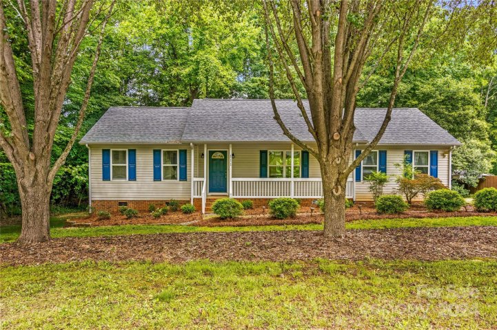 111 Seagrove Lane 75 sold home in Holiday Harbor, Mooresville, NC
