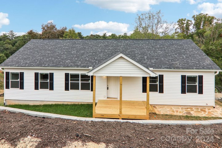 147 Indian Paintbrush Lane 39 sold home in Rolling Hills of French Broad, Alexander, NC