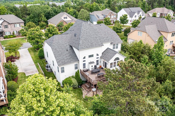651 Reliance Court sold home in Serenity Point, Tega Cay, SC