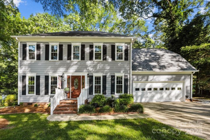 3131 Hitching Post Lane sold home in Brookgreen, Rock Hill, SC