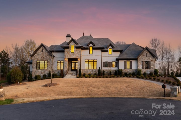 7466 Barrington Ridge Drive sold home in Longbrooke, Fort Mill, SC