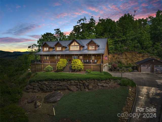491 Peaks Drive sold home in The Peaks at Lake Lure, Lake Lure, NC