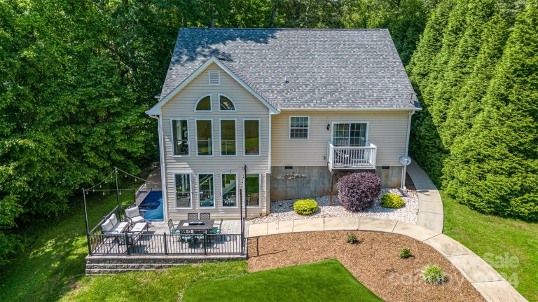 1325 Lytton Lane sold home in Old Mill, Catawba, NC