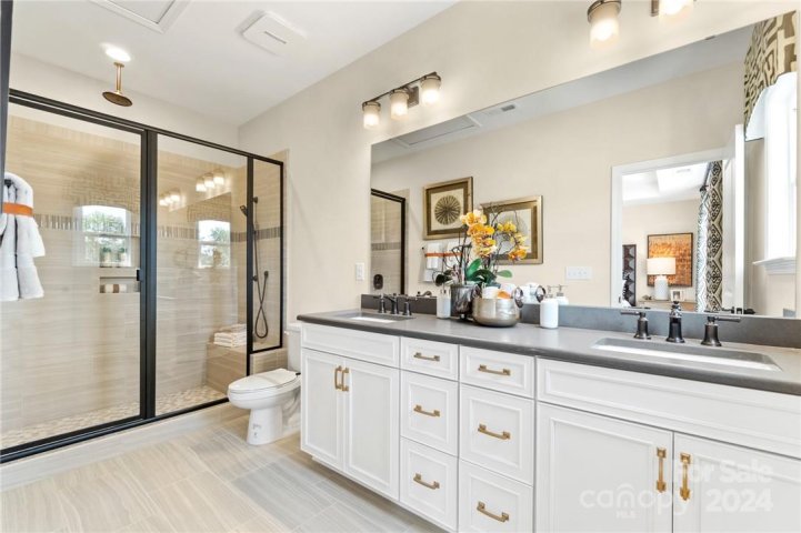 3016 Oak Landing Drive sold home in Hudson Oaks, Charlotte, NC