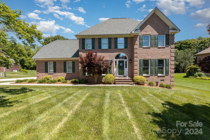 204 Brook Valley Drive sold home in Windmill Ridge, Salisbury, NC