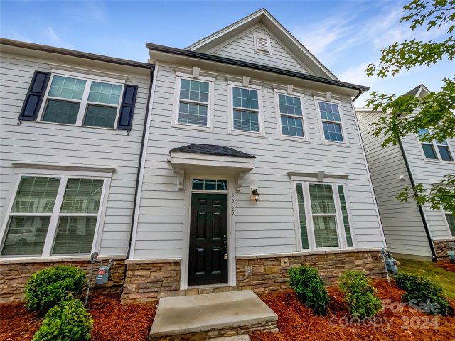 5065 Patton Drive sold home in Villages at Cramerton Mills, Gastonia, NC