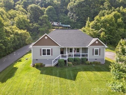 292 Tanner Trail sold home in The Preserve at Jonathan Creek, Waynesville, NC