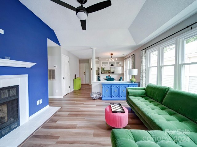 308 Queens Road 21 sold home in Queens Station, Charlotte, NC