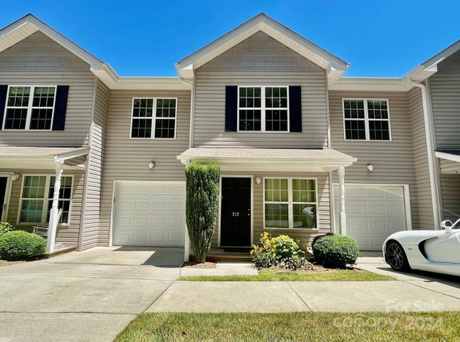 212 Alpine Ridge Drive sold home in Mills Creek Condominiums, Asheville, NC