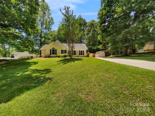 118 Hickory Creek Drive sold home in Hickory Creek, Gastonia, NC