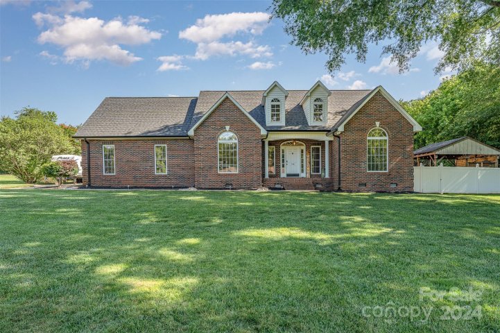 114 Jim Lane sold home in Larkin Sloan Estates, Statesville, NC