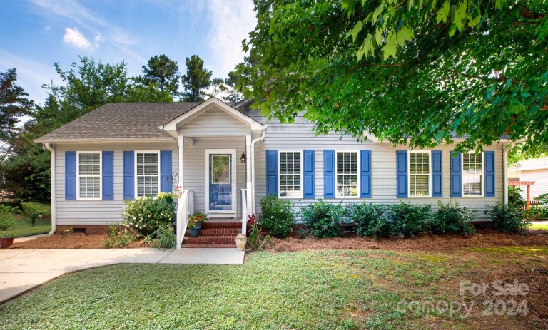 1474 Lowell Trace sold home in The Crossing, Rock Hill, SC