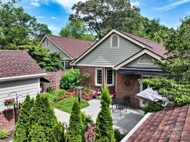 120 Glenbrook Drive 10 sold home in Glenbrook, Hendersonville, NC