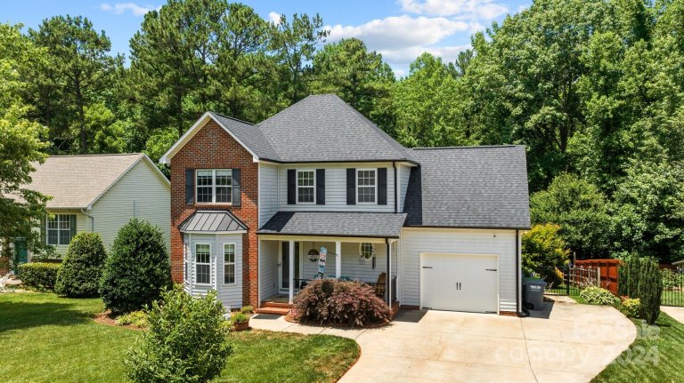 1113 White Water Circle sold home in Pebble Creek, Belmont, NC