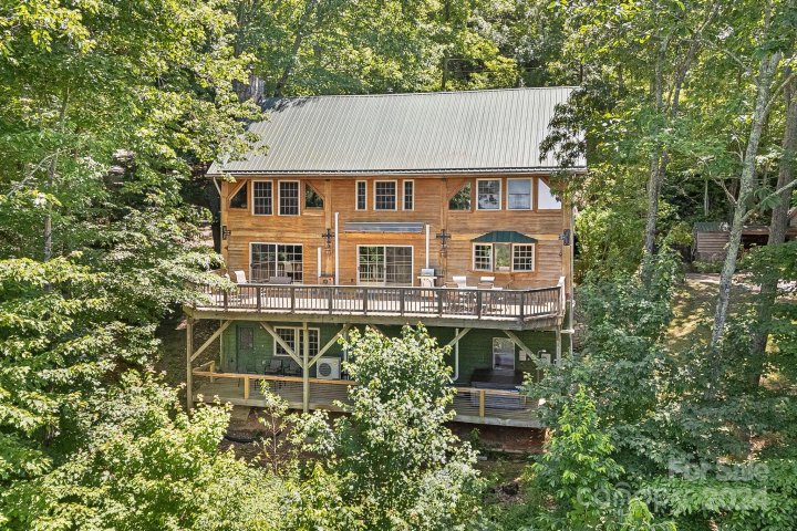 185 Blossom Ridge sold home in Meadow View Estates, Leicester, NC