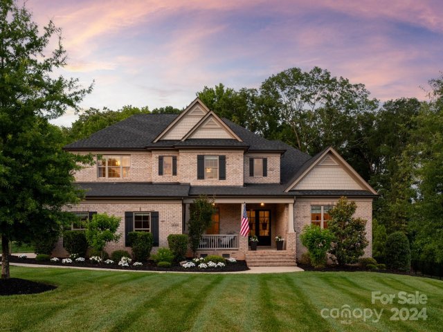 1006 Royal Fern Court sold home in Oldenburg, Waxhaw, NC