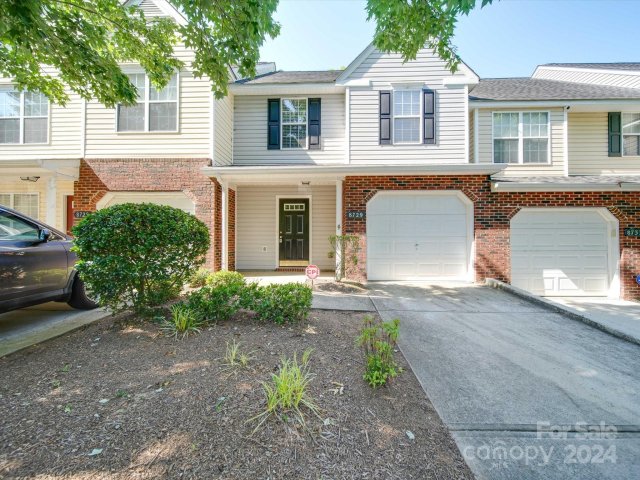 8729 Robinson Forest Drive sold home in Tyler Woods, Charlotte, NC