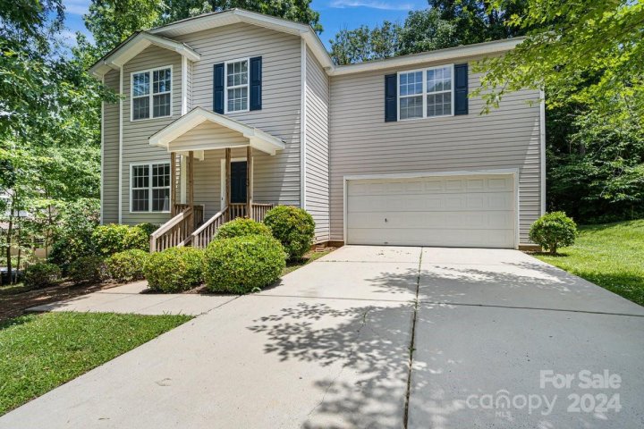 1143 Long Paw Lane sold home in Stoney Pointe, Charlotte, NC