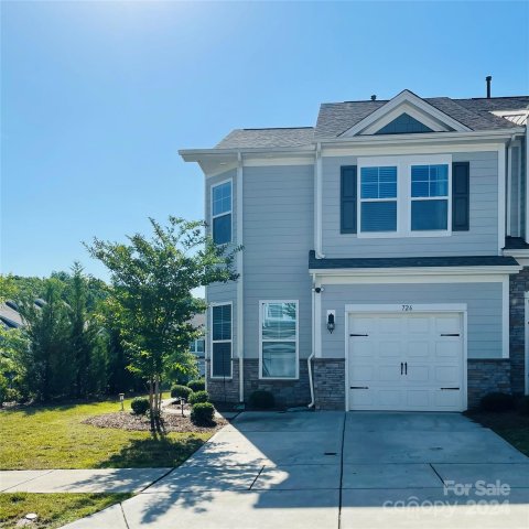 726 Little Bluestem Drive sold home in Ivy Ridge, Clover, SC
