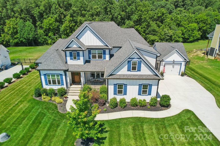 208 Hidden Meadows Drive sold home in Hidden Meadows, Mooresville, NC
