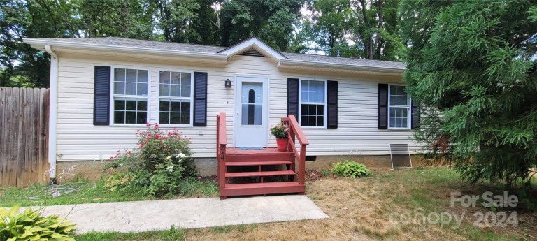 24 Iris Street sold home in Chedworth Hills, Asheville, NC