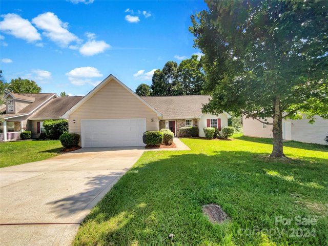2647 Amber Crest Drive sold home in Fawnbrook, Gastonia, NC
