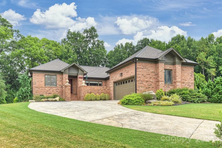 3568 Cedarfield Court sold home in Asheford Green, Concord, NC