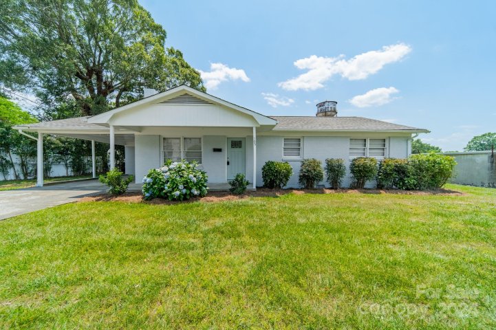 105 Rhyne Street sold home in West Stanley Park, Stanley, NC