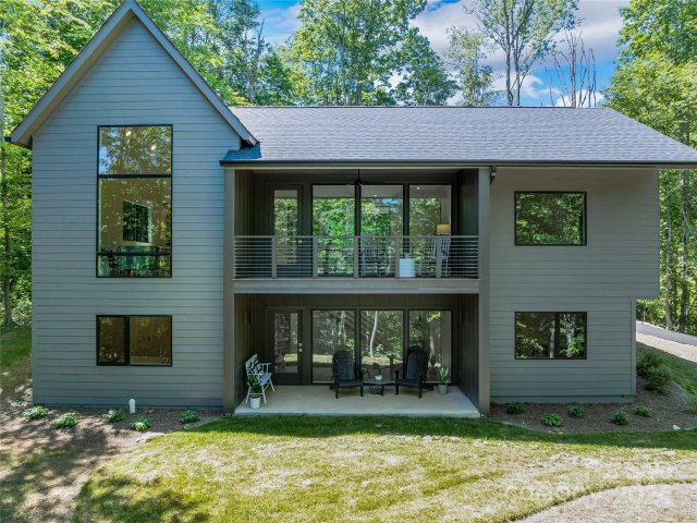 61 Wind Stone Drive sold home in Rock Springs, Asheville, NC