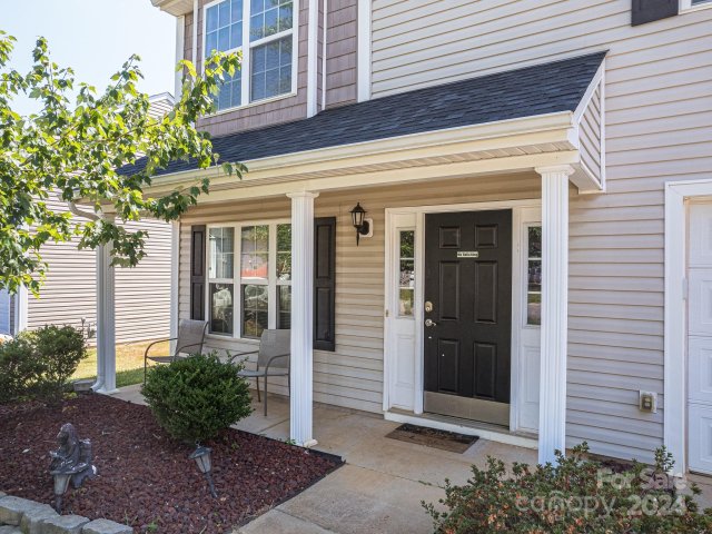5622 Graypark Drive sold home in Nevin Glen, Charlotte, NC