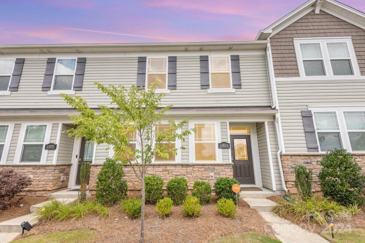11024 Chalkbark Lane sold home in Galloway Park, Charlotte, NC