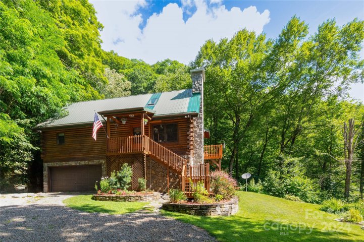 206 Buckeye Haven Road sold home in Smokey Mountain Acres, Maggie Valley, NC