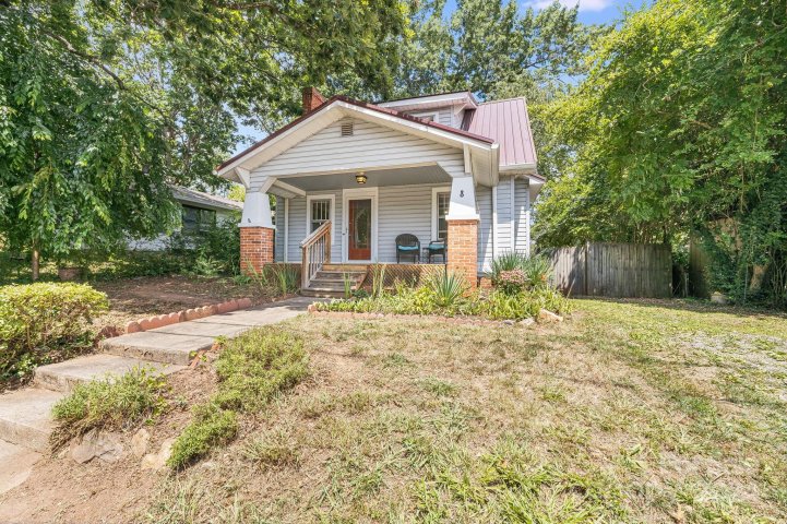 8 Trotter Place sold home in Horney Heights, Asheville, NC