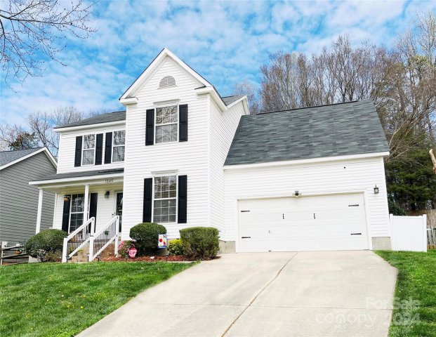 12415 Panthersville Drive sold home in Devonshire, Charlotte, NC