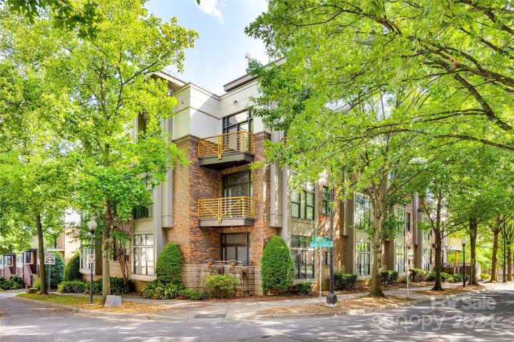 728 N Davidson Street sold home in Cityview Lofts, Charlotte, NC
