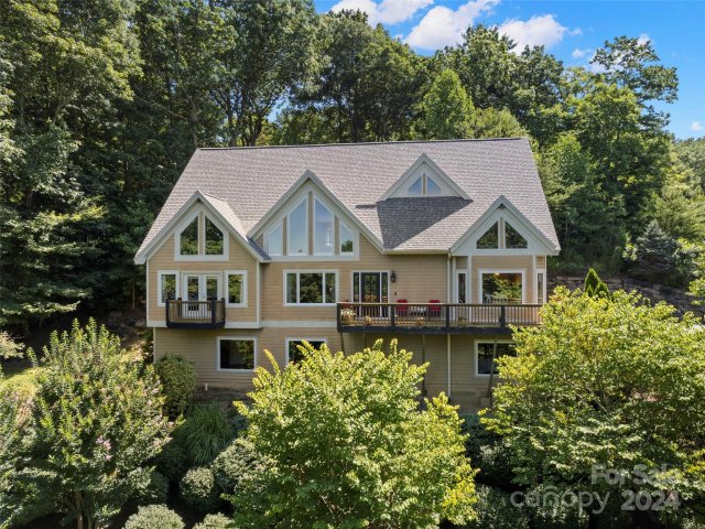 75 Timber Cove Court sold home in Sweetwater Hills, Hendersonville, NC