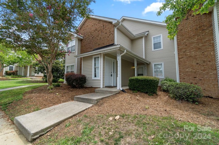 7825 Davinci Lane A sold home in Renaissance Gardens, Charlotte, NC