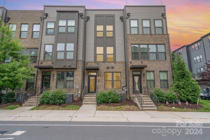 120 Music Hall Way sold home in Tremont Square, Charlotte, NC