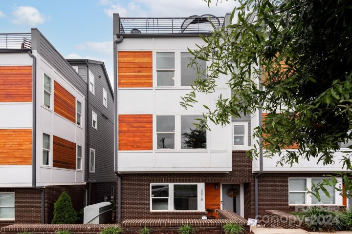 2018 Bryant Park Drive sold home in Bryant Park Terraces, Charlotte, NC