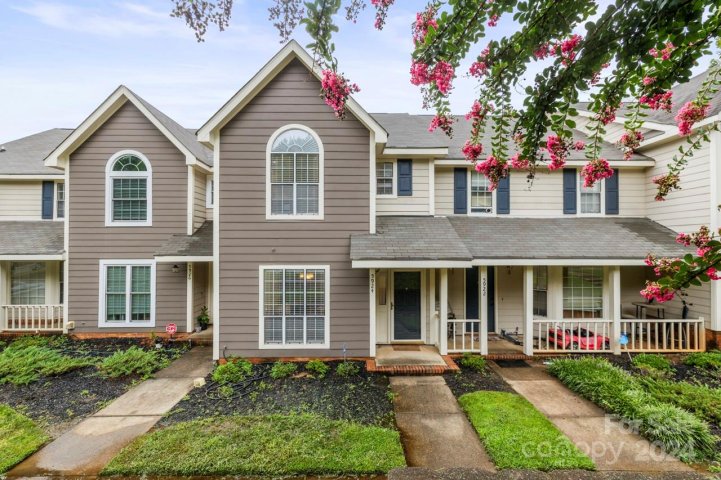5924 Amity Springs Drive sold home in Glenhaven at Firethorne, Charlotte, NC
