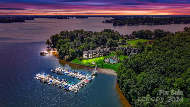 2129 Regatta Lane sold home in Hide A Way, Denver, NC