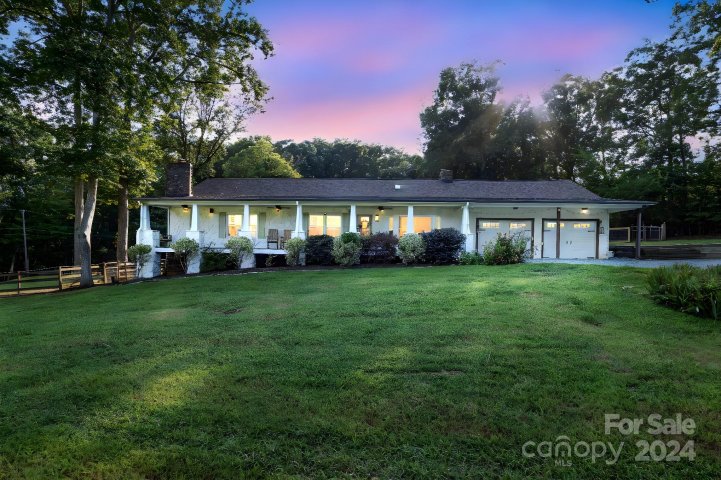 8145 Indian Trail Road sold home in Edgebrook, Charlotte, NC