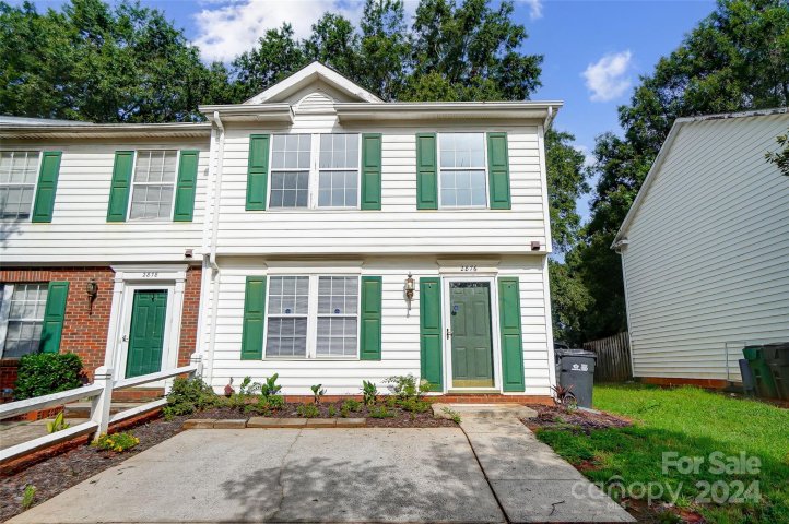 2876 Hosta Drive sold home in Grenelefe Village, Charlotte, NC