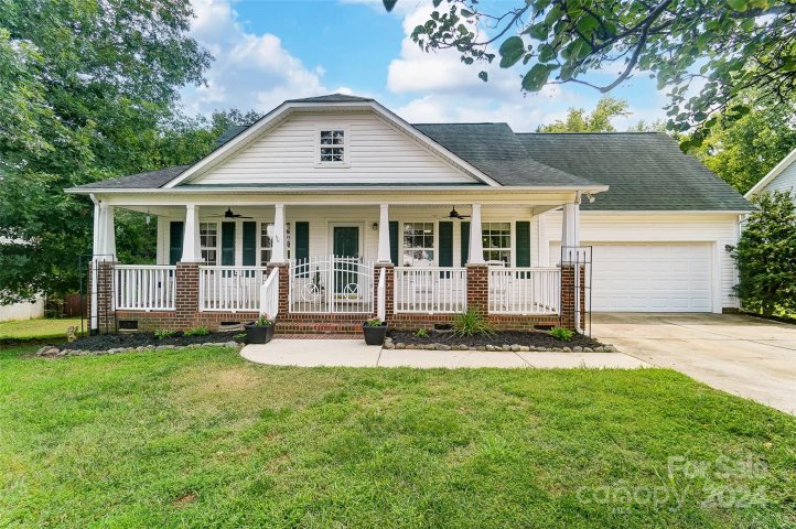 1551 Meadow Glen Lane sold home in Hallmark Glen, Rock Hill, SC