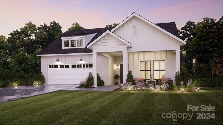 7567 Baybrooke Lane pending home in The Courtyards On Robinson Church, Harrisburg, NC