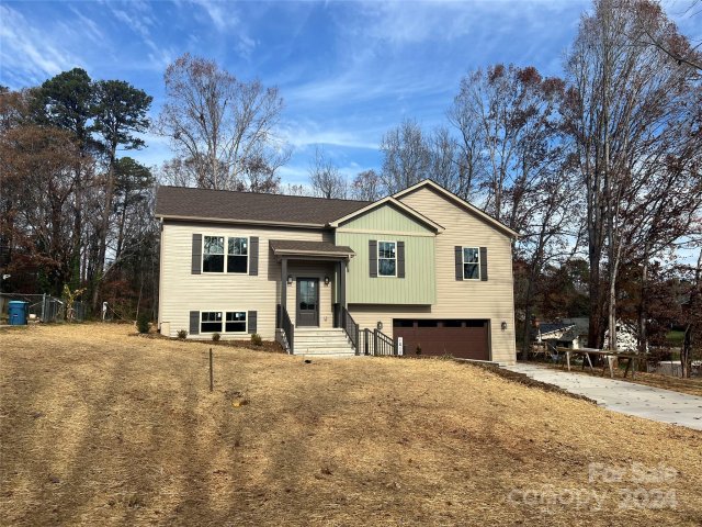 1610 Rayland Drive 14B sold home in Tanglewood Park, Hickory, NC