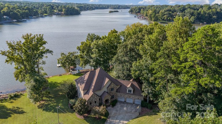 3032 Sadler Road sold home in Lake Wylie, Charlotte, NC