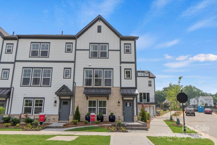 4009 Hidden Oaks Drive sold home in Hudson Oaks, Charlotte, NC